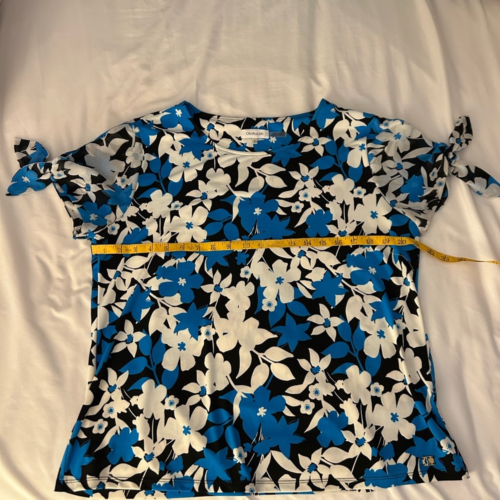 Calvin Klein Career Blouse size L